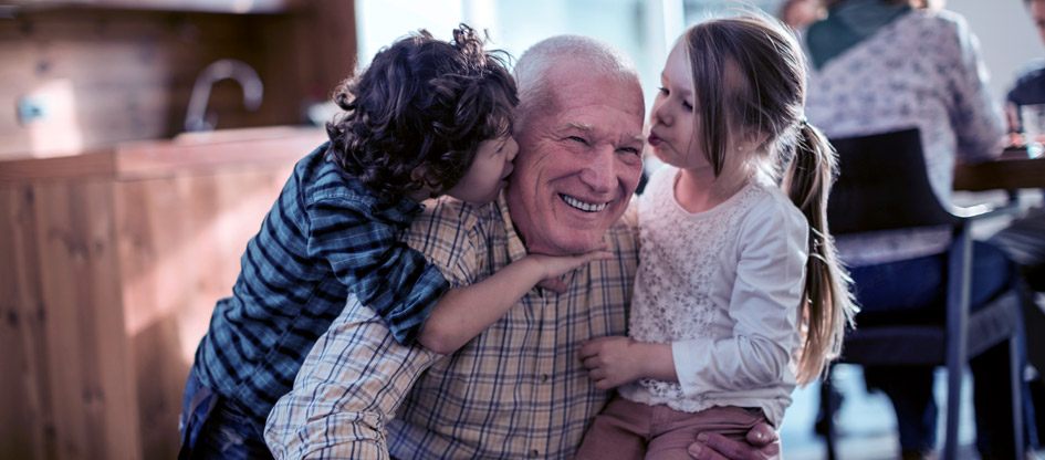 grandkids with grandfather